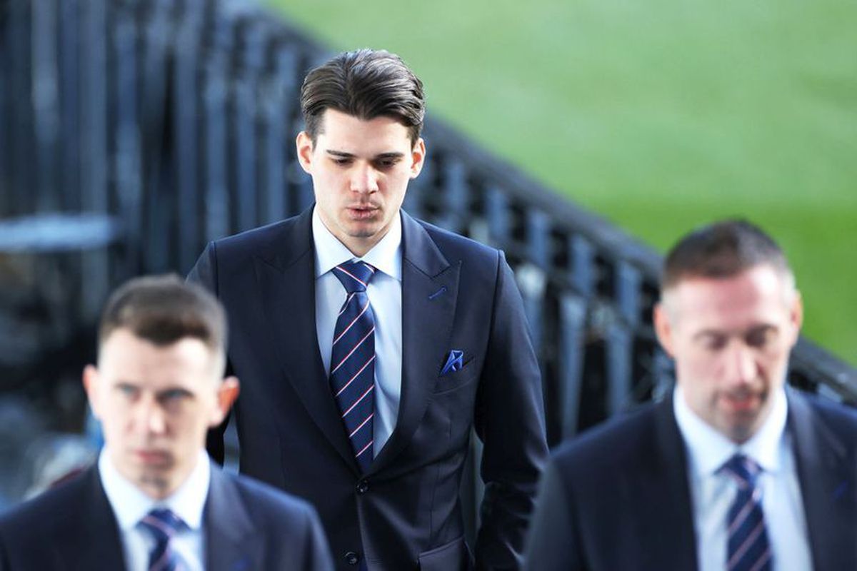 Schimbarea făcută de Gică Hagi la Farul, după discuția cu Ianis: „A venit cu o idee bună! Așa e la Rangers”