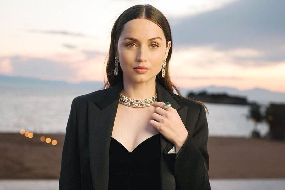 A convins-o pe Ana » Vedeta adusă de Mourinho la Istanbul pentru a reprezenta imaginea lui Fenerbahce: „Primul transfer”