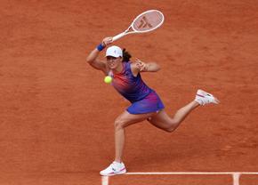 Iga Swiatek, la a patra finală la Roland Garros » Coco Gauff a plâns pe teren