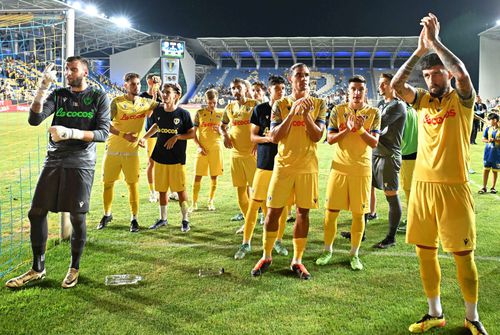 Petrolul s-a despărțit de „decarul” echipei » Va continua la alt club din România