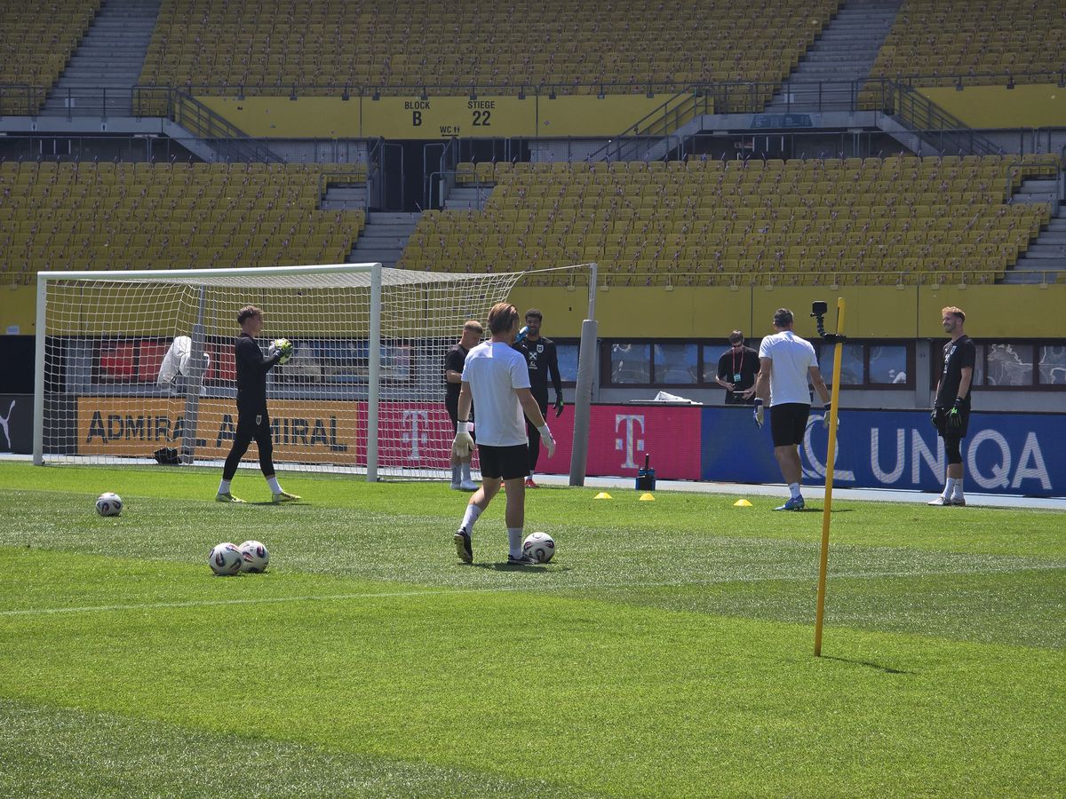 Man, Tănase și Stanciu sunt remarcații lui Ralf Rangnick » Ce pregătesc austriecii pentru partida cu România