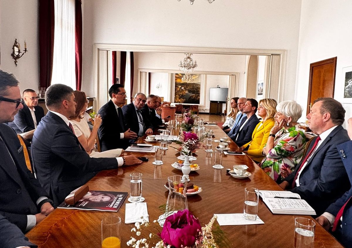 Surpriză! Răzvan Burleanu a dat-o pe FCSB exemplu la un eveniment select din Viena, într-un discurs de 20 de minute ținut la ambasadă