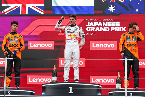 Max Verstappen, la un pas să provoace o decizie radicală la McLaren. Foto: Imago