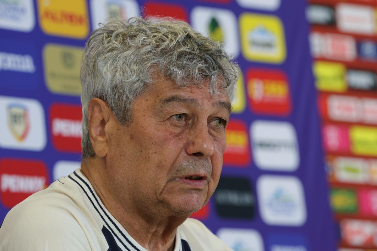 Austria - România // Conferință - Mircea Lucescu