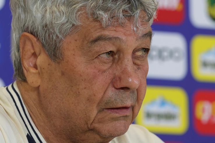 Austria - România // Conferință - Mircea Lucescu (foto: Ionuț Iordache - GSP)