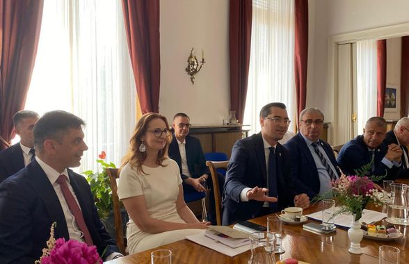 Surpriză! Răzvan Burleanu a dat-o pe FCSB exemplu la un eveniment select din Viena, într-un discurs de 20 de minute ținut la ambasadă