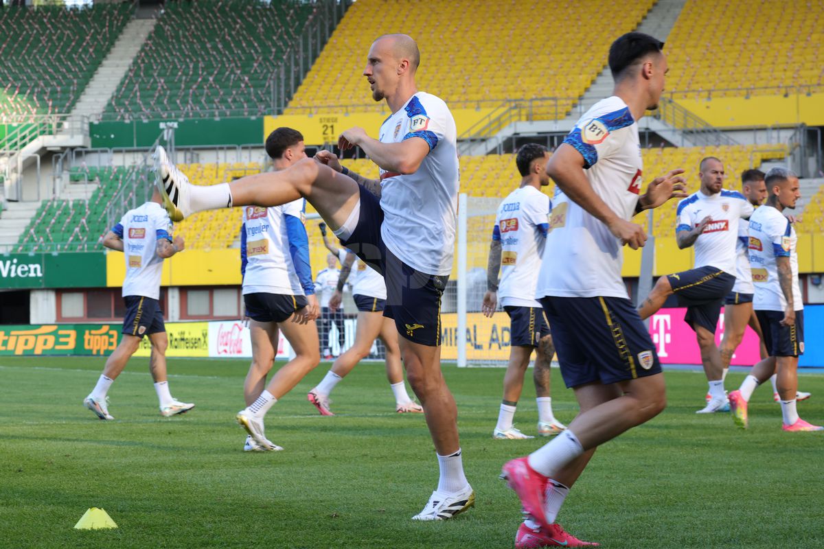 Mircea Lucescu, circumspect înaintea partidei cu Austria: „Să fim atenți!”