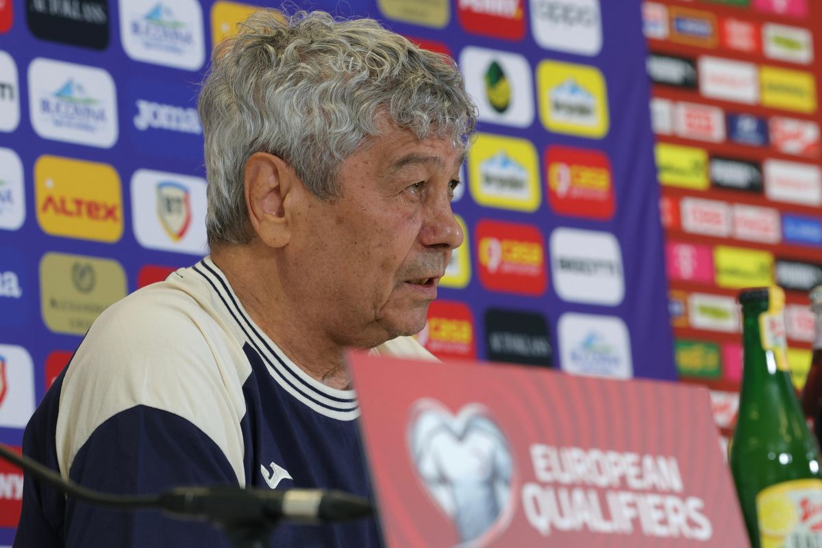 Austria - România // Conferință - Mircea Lucescu