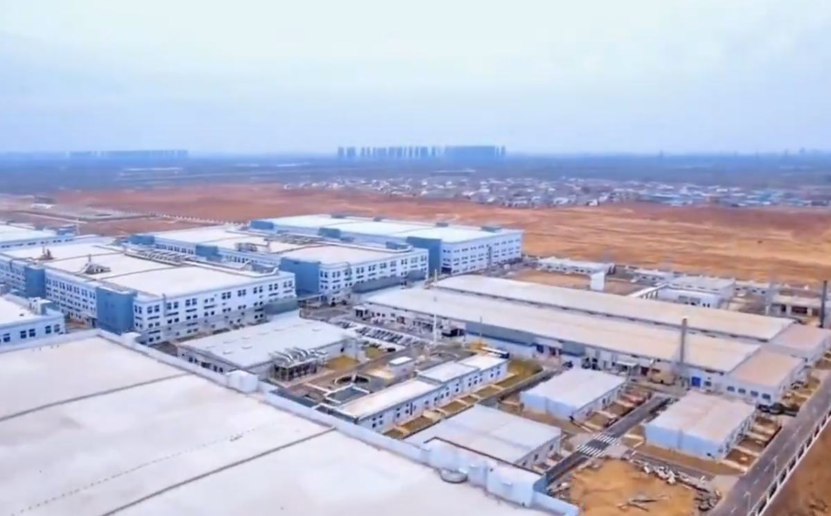 BYD construiește o fabrică gigant în China