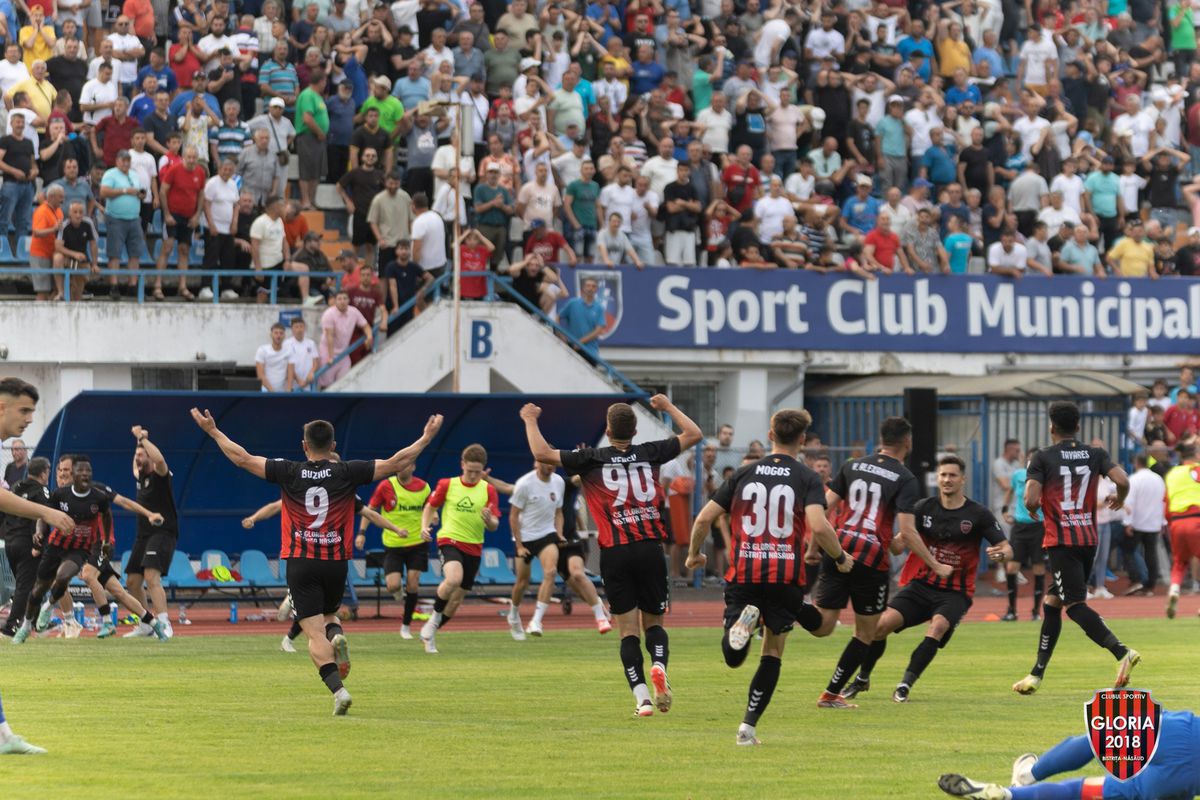 După 11 ani, numele Gloria Bistrița e din nou în Liga 2! Unul dintre artizanii promovării explică ce urmează: „Momentan nu putem urca în Superligă”