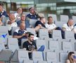Oficialii FRF au urmărit din tribune antrenamentul oficial al României FOTO: Ionuţ Iordache (GSP)