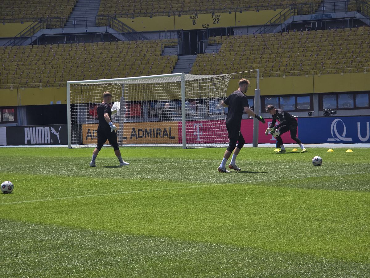 Man, Tănase și Stanciu sunt remarcații lui Ralf Rangnick » Ce pregătesc austriecii pentru partida cu România