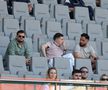 Oficialii FRF au urmărit din tribune antrenamentul oficial al României FOTO: Ionuţ Iordache (GSP)