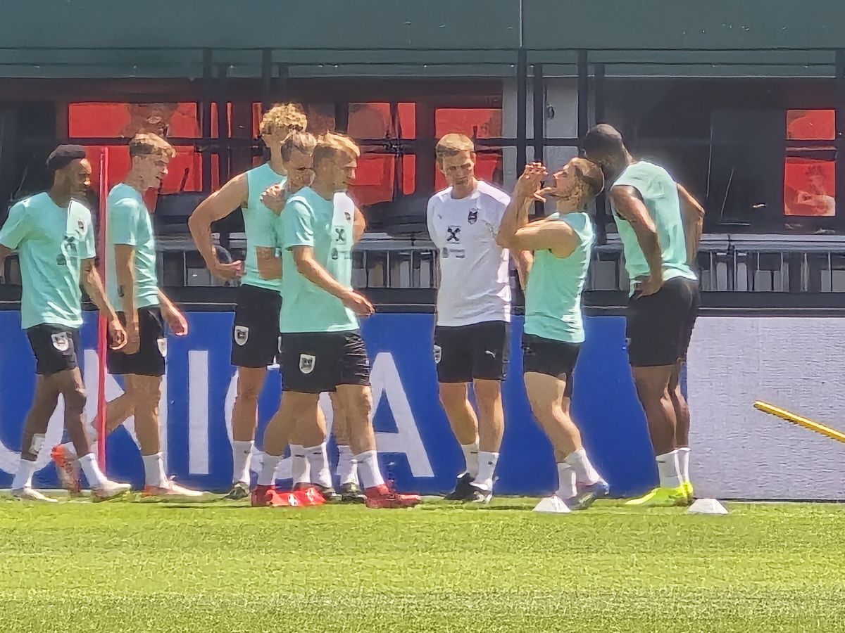 Man, Tănase și Stanciu sunt remarcații lui Ralf Rangnick » Ce pregătesc austriecii pentru partida cu România