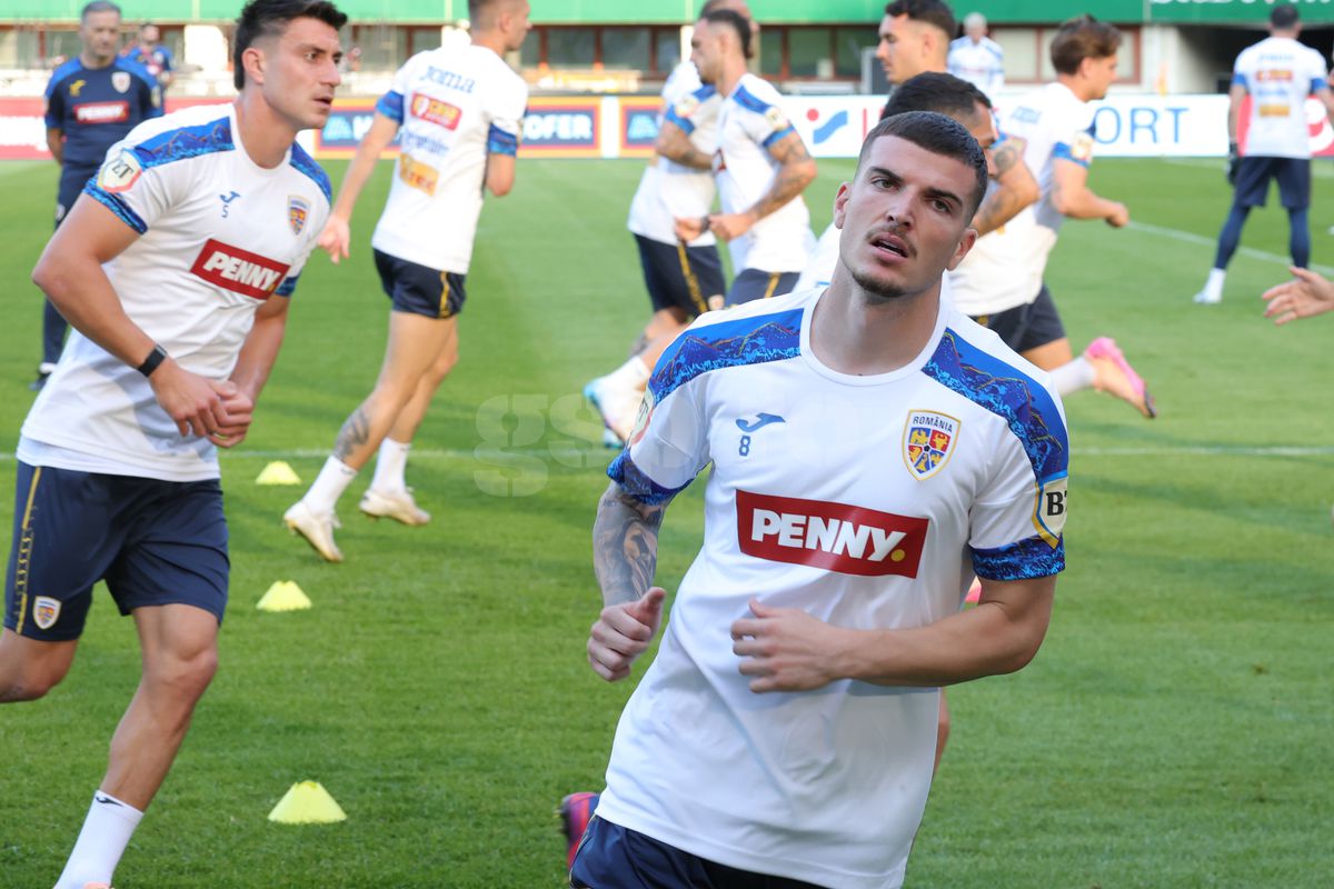 Toate pânzele sus! O surpriză plăcută și o veste mai puțin bună de la antrenamentul oficial al României: Mircea Lucescu, pus pe gânduri