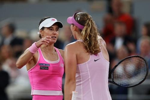 Sorana Cîrstea și Mirra Andreeva, la Roland Garros/Foto: Getty Images