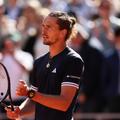 Alexander Zverev la finalul partidei din semifinale de la Roland Garros FOTO Guliver/GettyImages