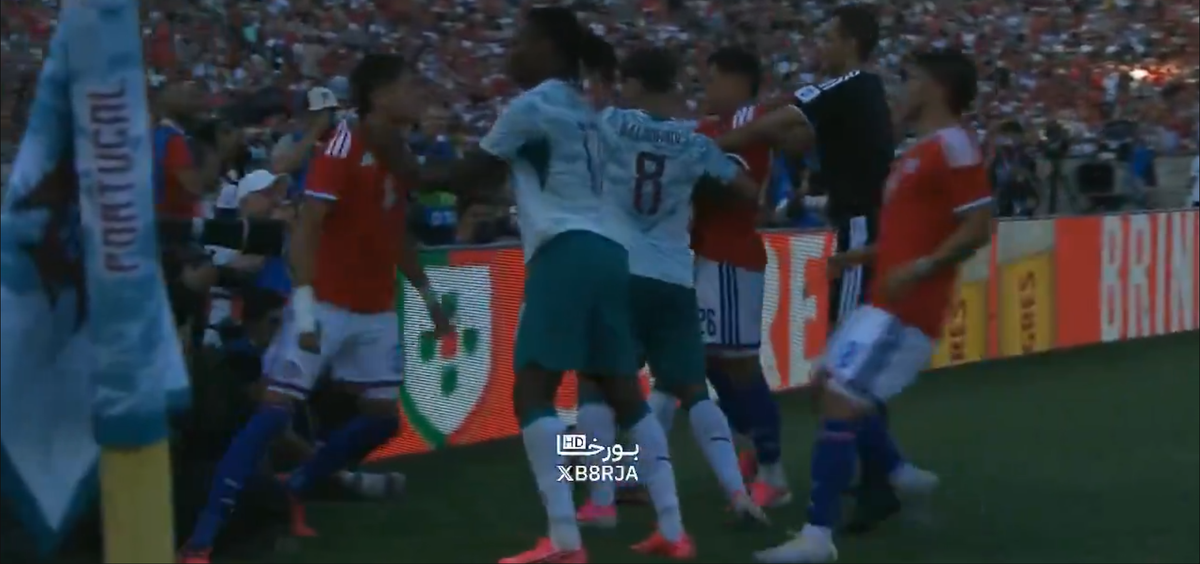 Rafael Leao, eliminat după o altercație cu un adversar
