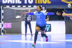 Metz - CSM București, semifinala Ligii Campionilor la handbal » GSP transmite de la Budapesta: 20.000 de fani în MVM Dome