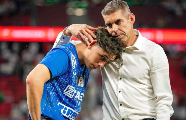 A jucat contra viitorului antrenor al „câinilor” și l-a caracterizat prin două cuvinte