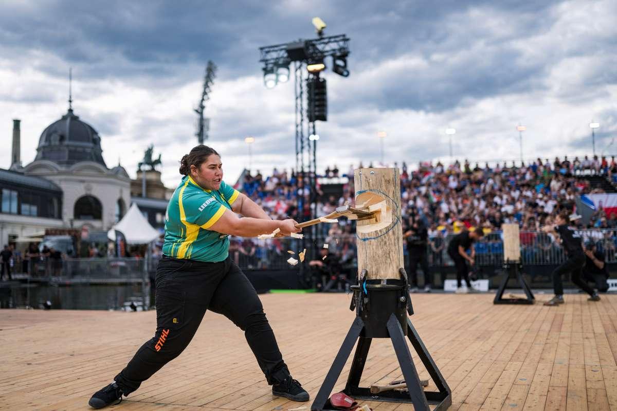 Cupa mondială feminină la tăiat lemne - Budapesta