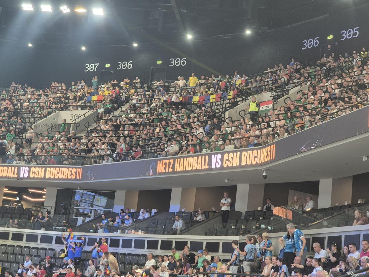 Atmosferă Metz - CSM București, Final Four în MVM Dome