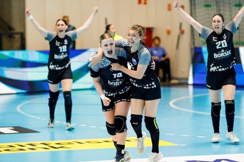 EHF / Kolektiff