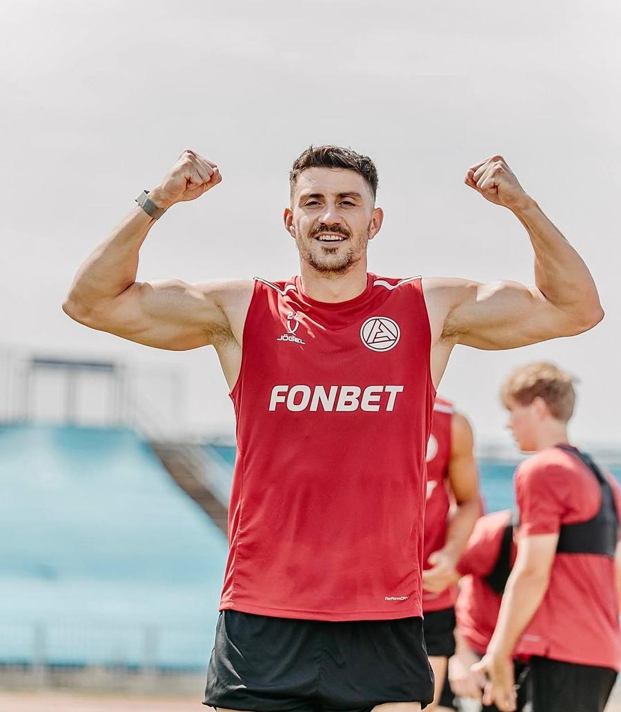 „Viitorul înseamnă și Dinamo!” » Din Rusia, Ionuț Nedelcearu promite revenirea: „Atât pot spune”