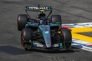 Puștiul Kimi Antonelli e de neoprit! Pole-position la Monaco după calificări haotice: Leclerc s-a lovit