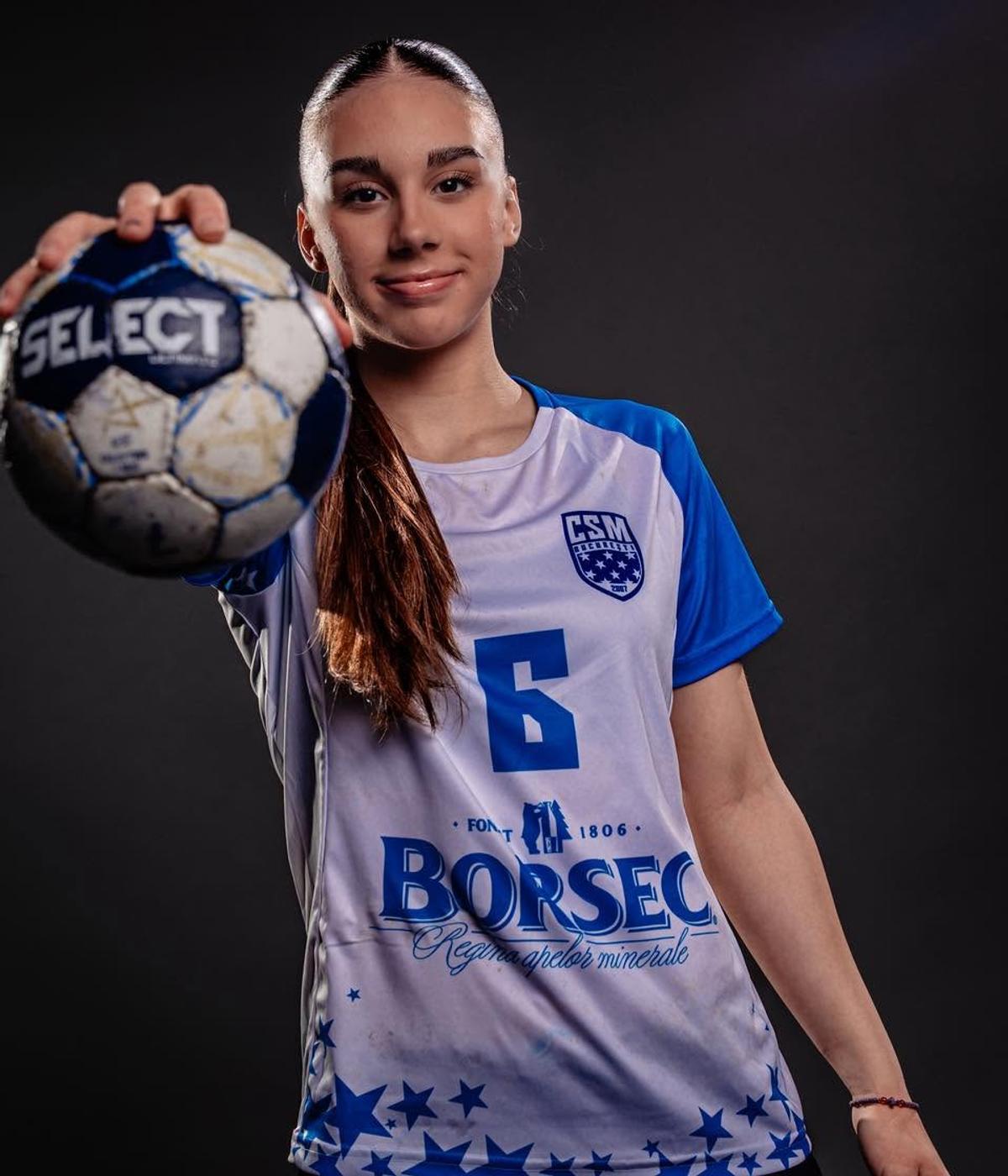 Ele sunt junioarele care au dus-o pe CSM București în finala EHF Youth Club Trophy