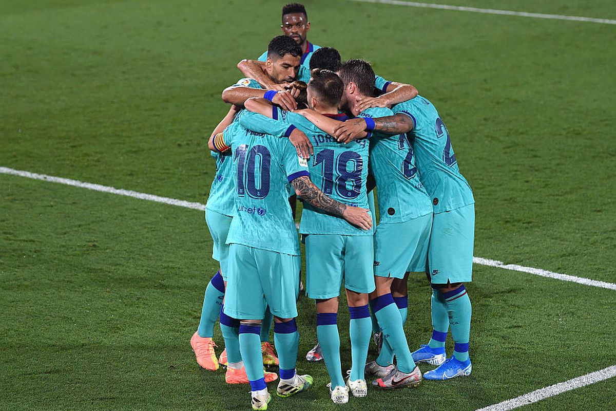 VIDEO + FOTO Barcelona continuă urmărirea lui Real Madrid! Victorie clară cu Villarreal + Suarez și Griezmann, goluri de generic
