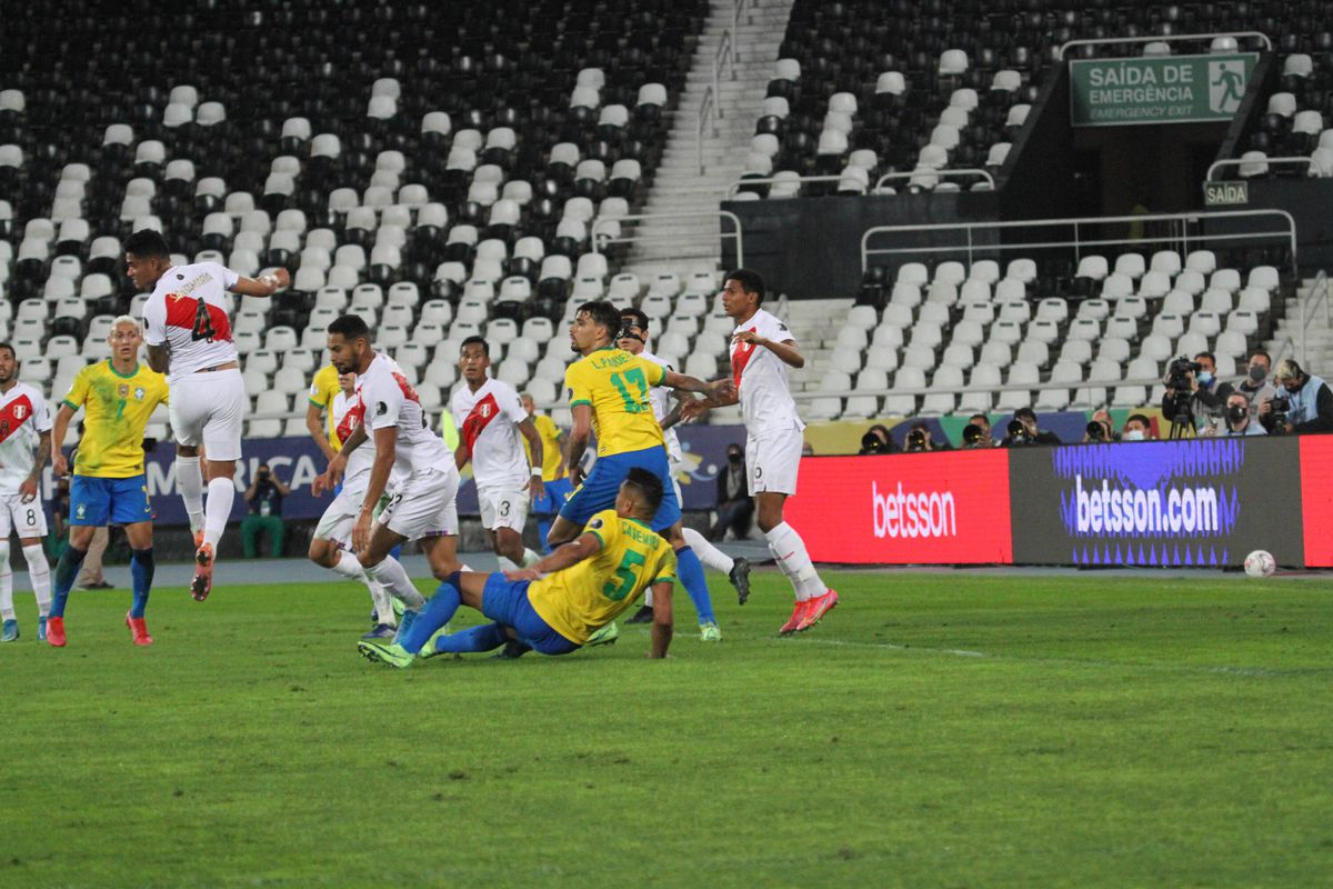 Brazilia este prima finalistă de la Copa America » Neymar, supărat: „A fost foarte arogant”