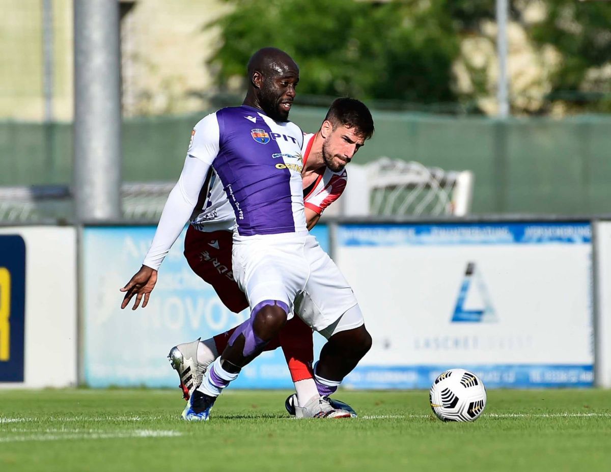 FC Argeș - Steaua Roșie Belgrad 0-3 - Amical de gală pentru „urmașii din legenda lui Dobrin”