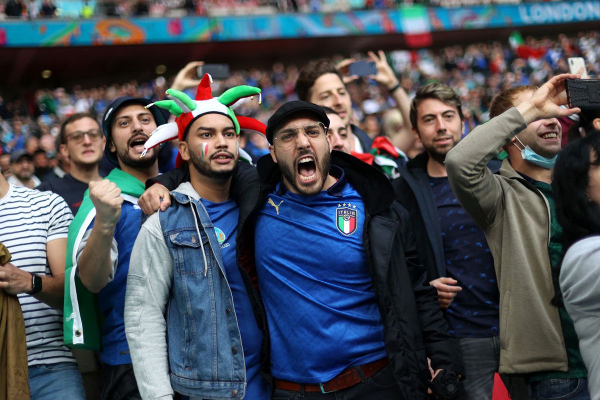 Sărbătoare pe Wembley! 54.000 de spectatori, soare după ploaie, mii de italieni și spanioli bucuroși