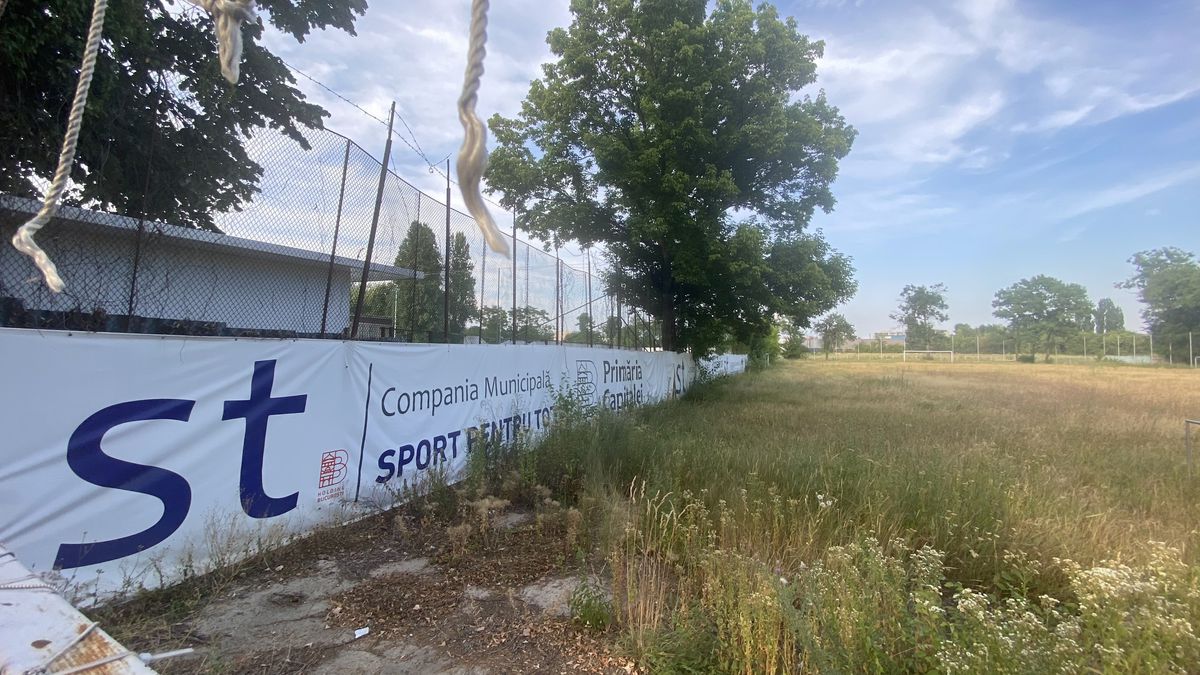 Baza sportivă inaugurată în 2020 de Firea a ajuns un DEZASTRU! Imagini deplorabile din Sectorul 3