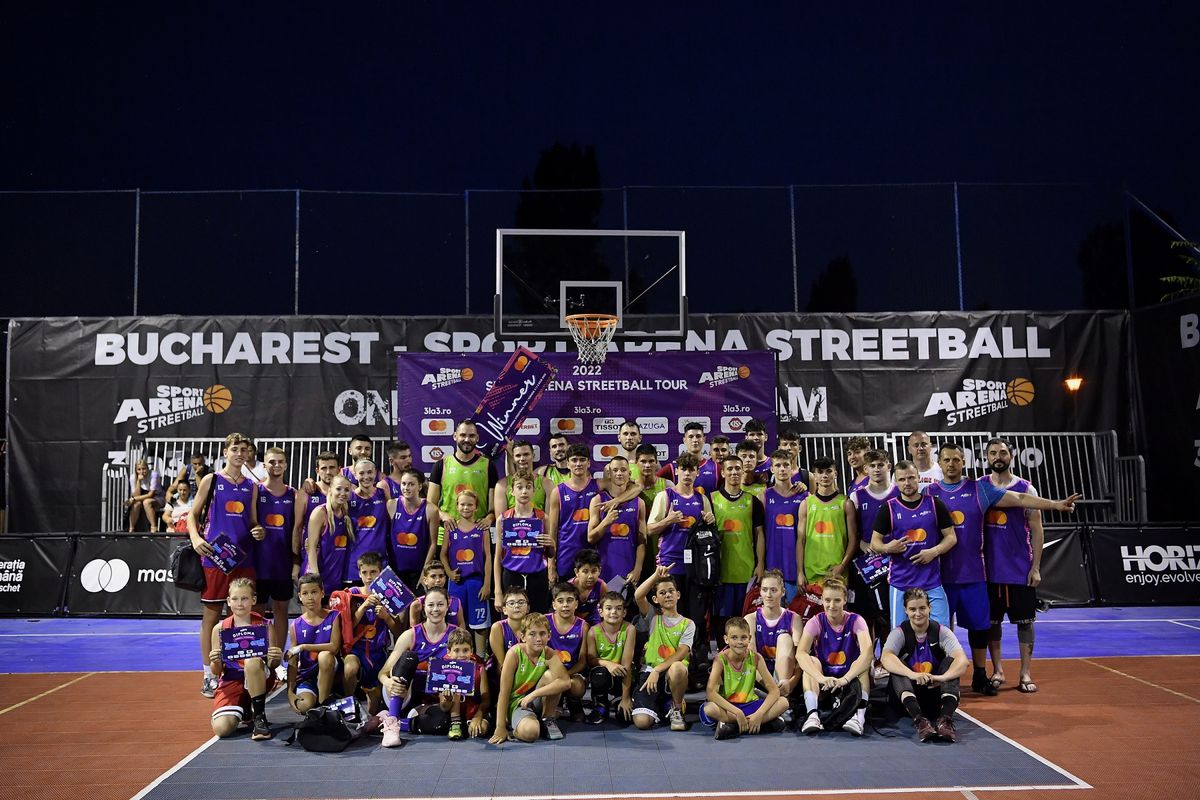 Speak a jucat baschet cu copiii la Sport Arena Streetball, în turneul-record cu 700 de participanți