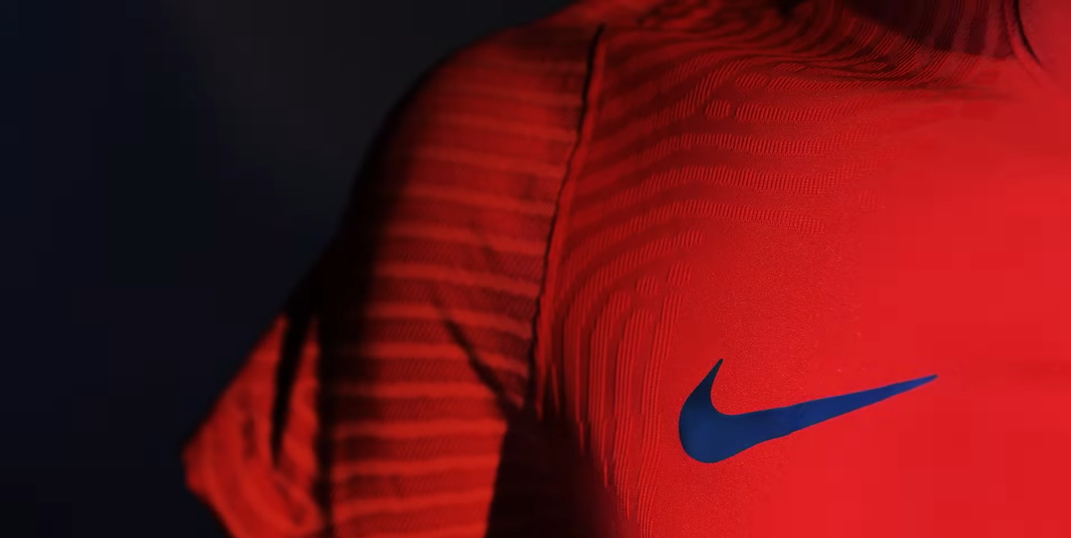 FCSB își schimbă hainele » Vicecampioana va avea 3 echipamente noi pentru acest sezon