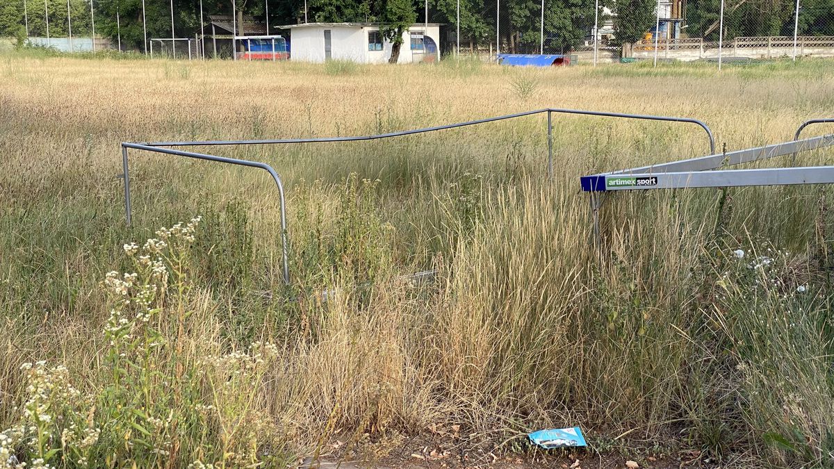 Baza sportivă inaugurată în 2020 de Firea a ajuns un DEZASTRU! Imagini deplorabile din Sectorul 3