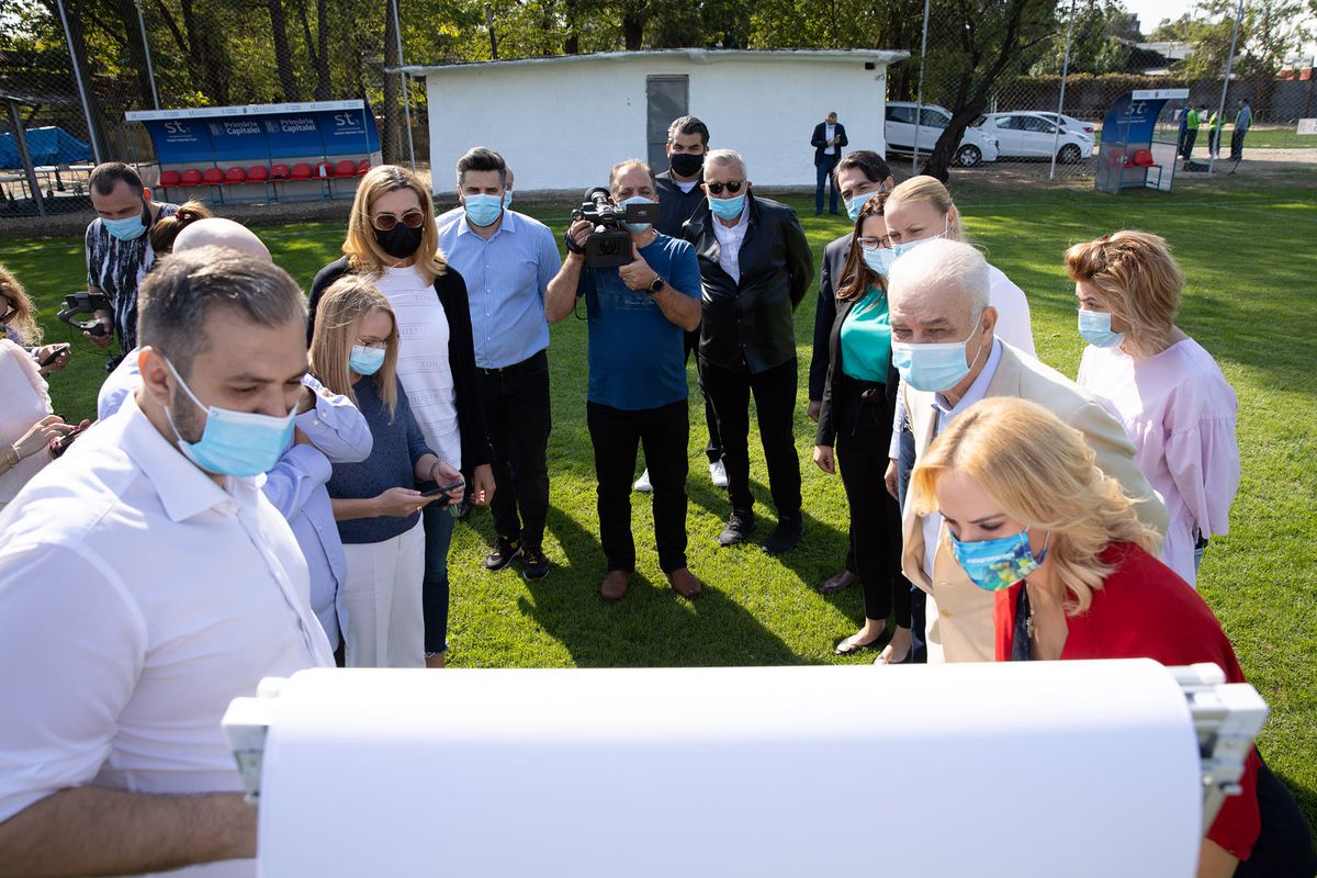 Baza sportivă inaugurată în 2020 de Firea a ajuns un DEZASTRU! Imagini deplorabile din Sectorul 3