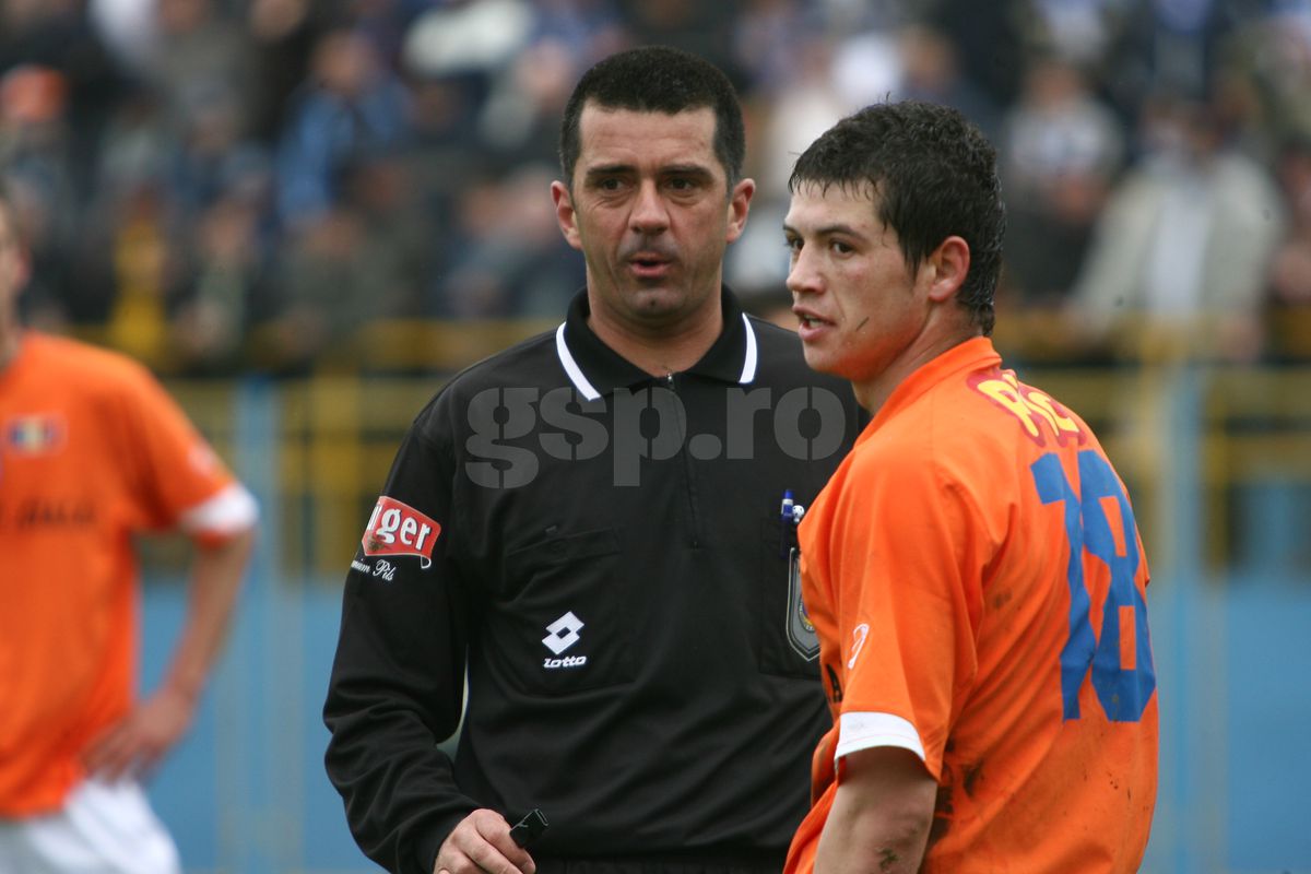 CE APARIȚIE! Un personaj dispărut de peste 10 ani din fotbalul românesc, care a făcut și închisoare, a venit la amicalul FCSB - PAOK: „Sunt șofer de camion în Germania și joc fotbal în Liga a 8-a”