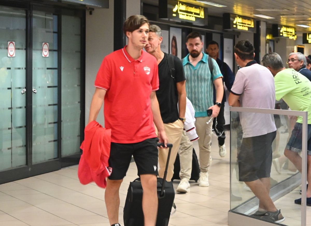 FOTO Dinamo a revenit din cantonamentul din Slovenia 06.07.2023