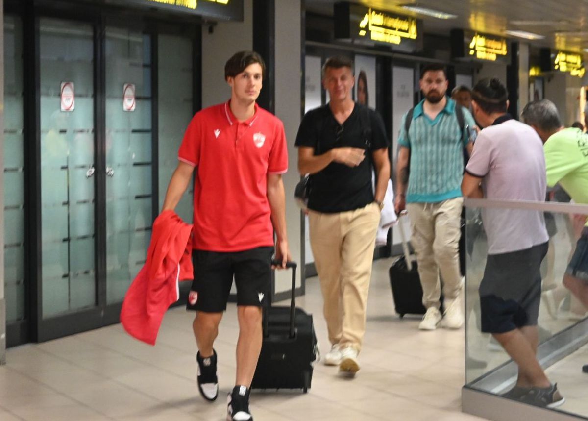 FOTO Dinamo a revenit din cantonamentul din Slovenia 06.07.2023