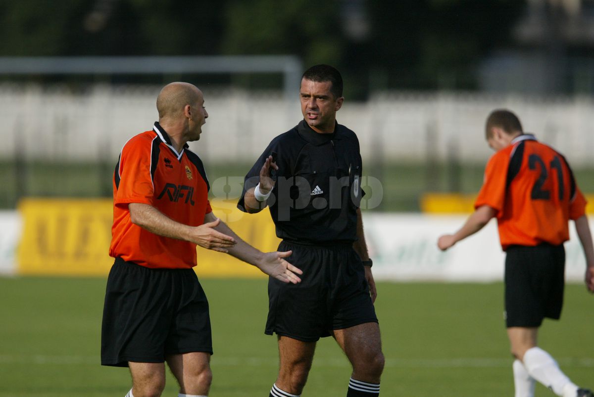 CE APARIȚIE! Un personaj dispărut de peste 10 ani din fotbalul românesc, care a făcut și închisoare, a venit la amicalul FCSB - PAOK: „Sunt șofer de camion în Germania și joc fotbal în Liga a 8-a”