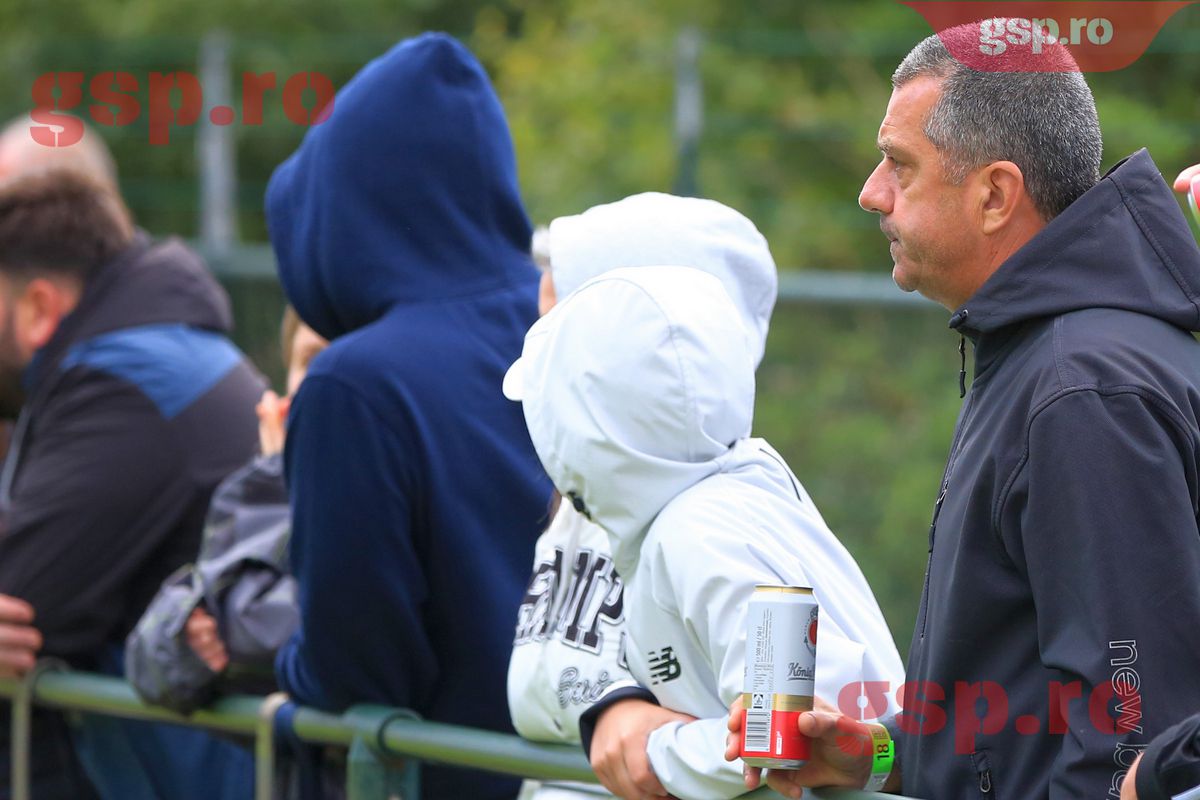 CE APARIȚIE! Un personaj dispărut de peste 10 ani din fotbalul românesc, care a făcut și închisoare, a venit la amicalul FCSB - PAOK: „Sunt șofer de camion în Germania și joc fotbal în Liga a 8-a”