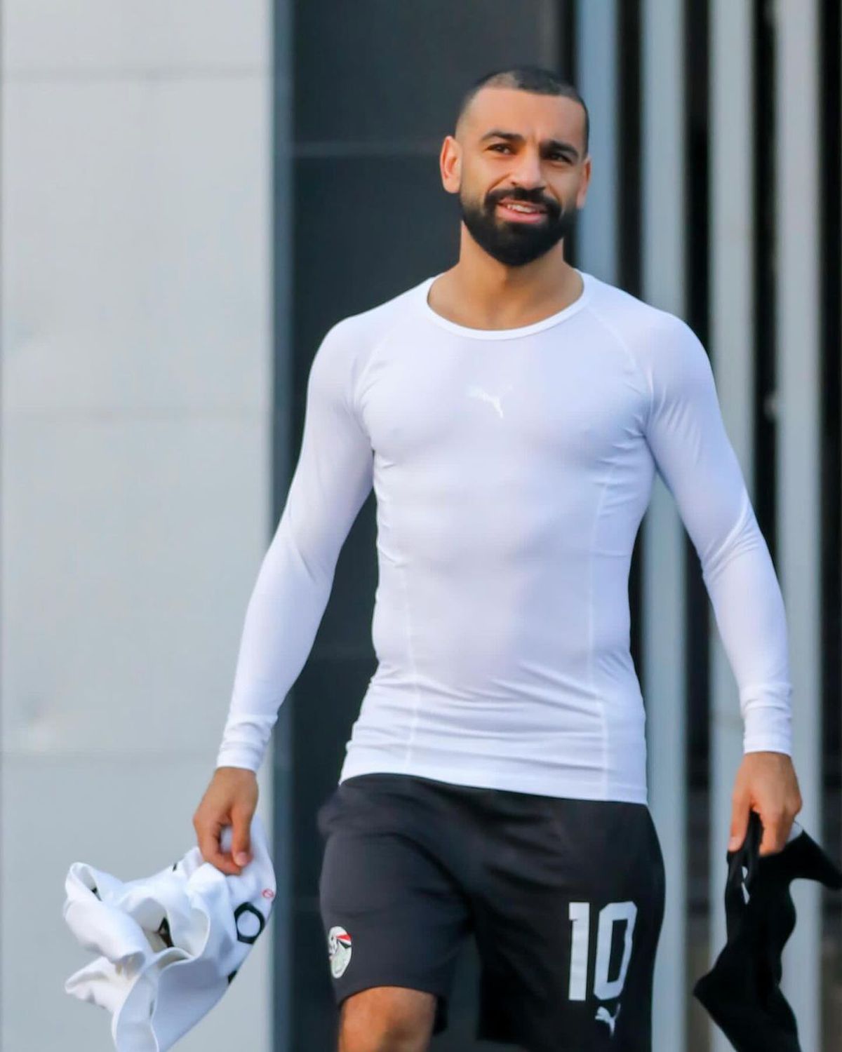 Unul dintre cei mai populari fotbaliști ai lumii, de nerecunoscut la plajă