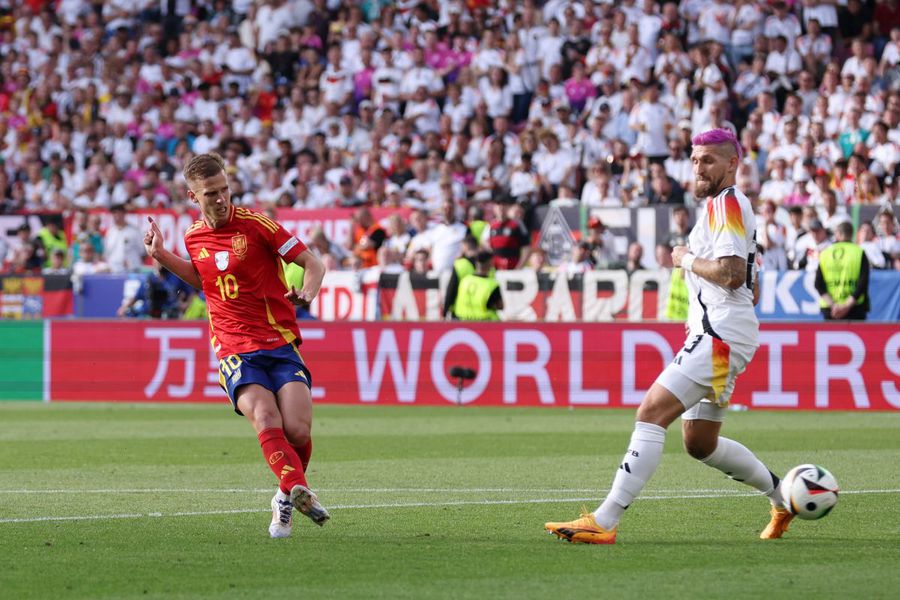 Dani GOLm10! Nemții nu-l vor uita pe MVP-ul „sfertului” cu Spania. Starul lui RB Leipzig, fabulos la Stuttgart! Cui i-a dedicat victoria decarul Furiei Roja!