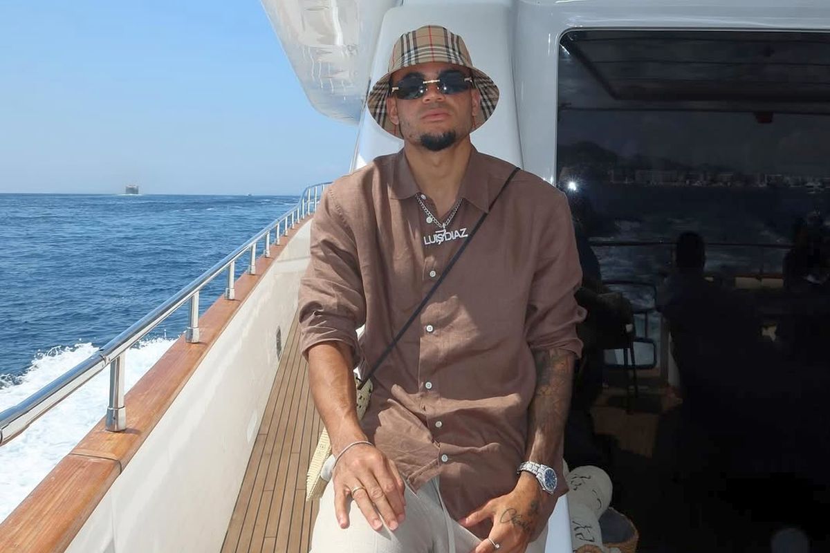 Fotbalistul de la Liverpool, criticat dur pentru absența de la funeraliile lui Diogo Jota » A preferat să meargă la o petrecere