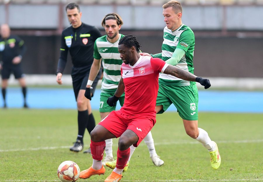 Transfer exotic în Superliga » Negocieri pentru atacantul care a debutat la 15 ani în naționala Camerunului