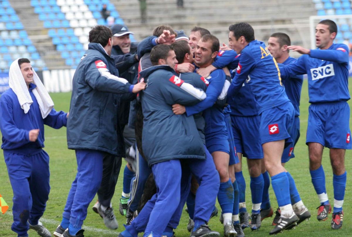 16 ani de la moartea fulgerătoare a lui Mihai Baicu, atacantul cu peste 100 de meciuri în prima ligă » Cum s-a produs tragedia + GSP publică azi mărturia fostului său coechipier