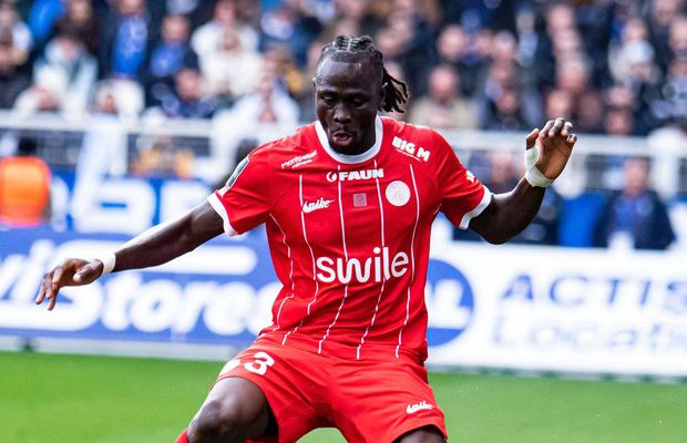 Dinamo intră la negocieri pentru fundașul din Ligue 1 » Pistă nouă de transfer pentru „câini”